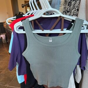 BUBDLE DEAL!! 9 TOPS!! LEVI, ZARA, GYMSHARK & MORE